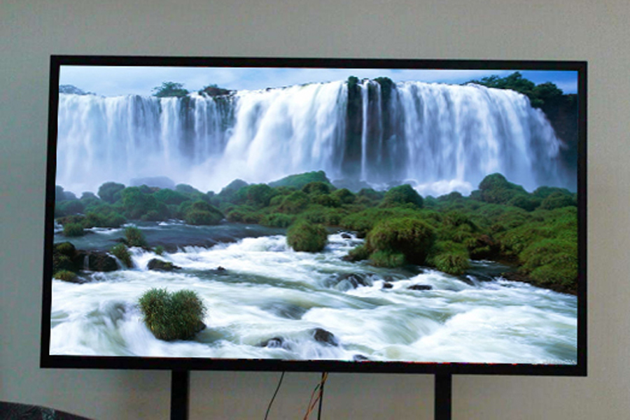 液晶监视器案例